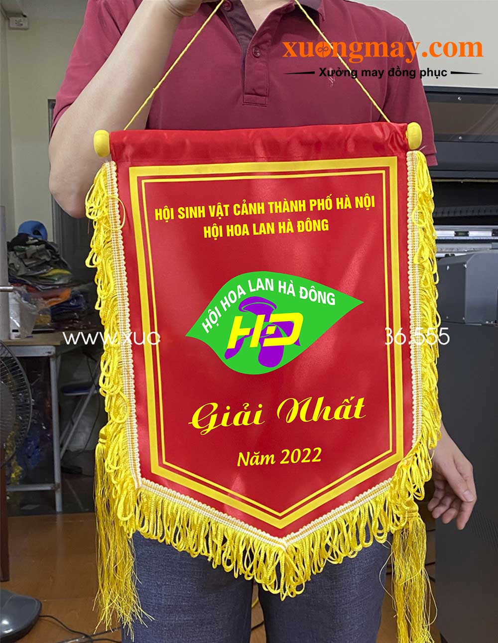 Xưởng May Cờ lưu niệm